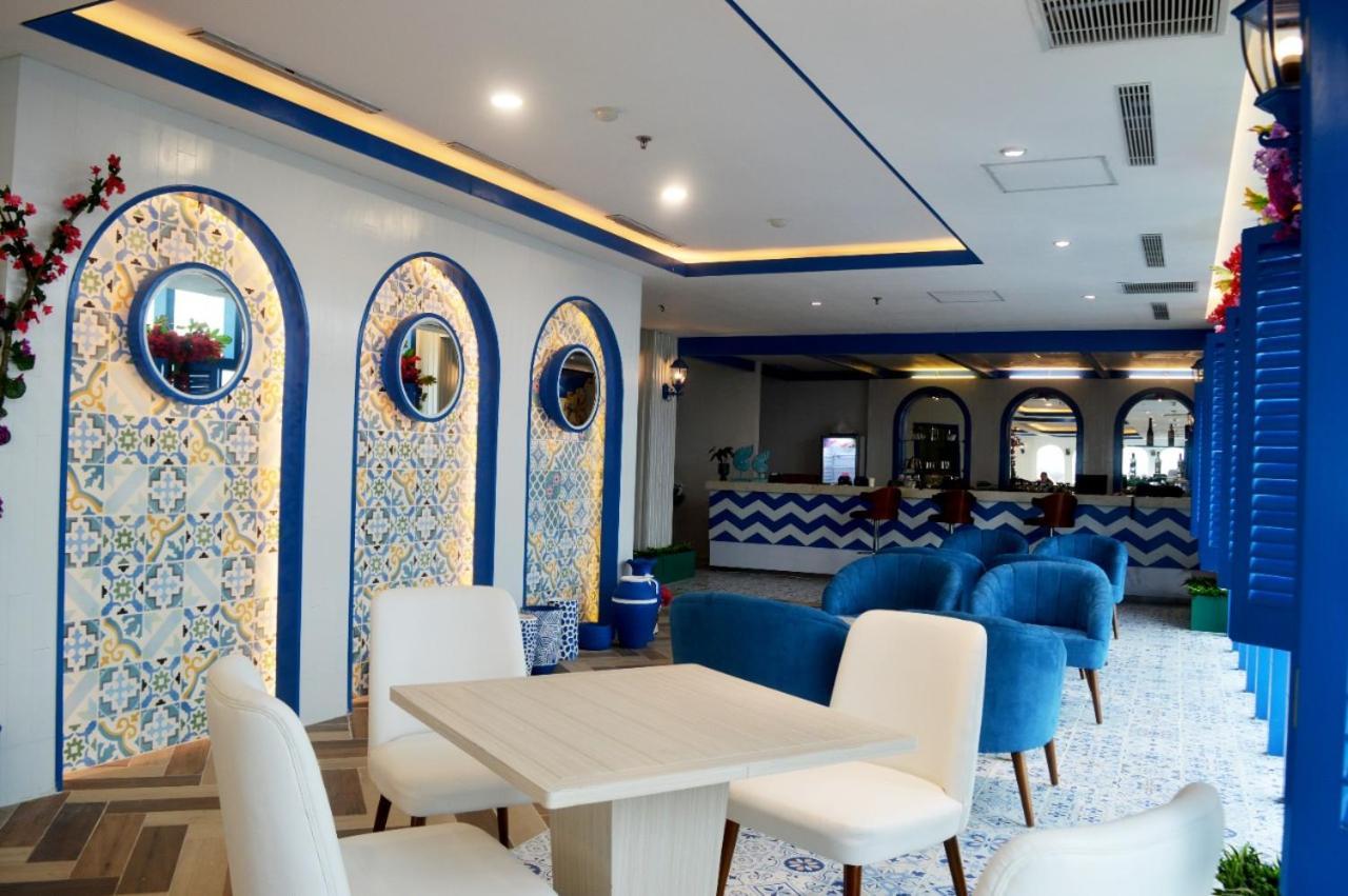 Cavinton Hotel Malioboro Yogyakarta By Tritama Hospitality Buitenkant foto