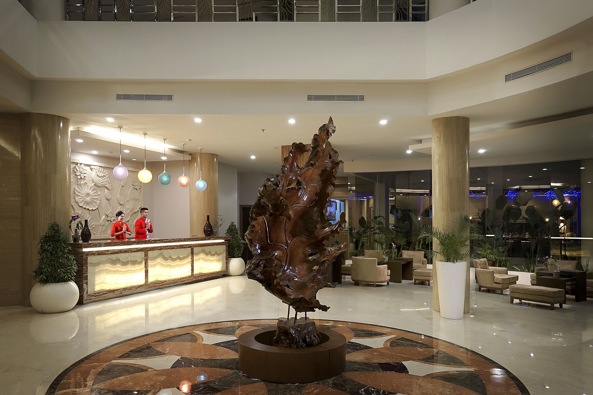 Cavinton Hotel Malioboro Yogyakarta By Tritama Hospitality Buitenkant foto